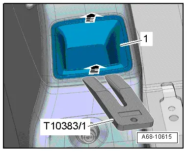 Audi Q3. A68-10615