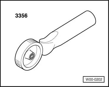 Audi Q3. W00-0202
