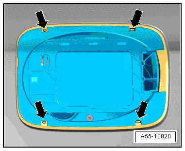 Audi Q3. A55-10820