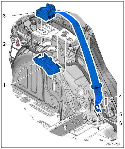 Audi Q3. Overview - Rear Outer Three-Point Seat Belt