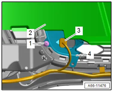Audi Q3. A66-11476
